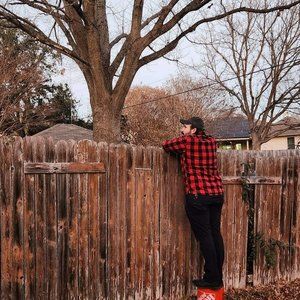 Meet your Posher, Manuel